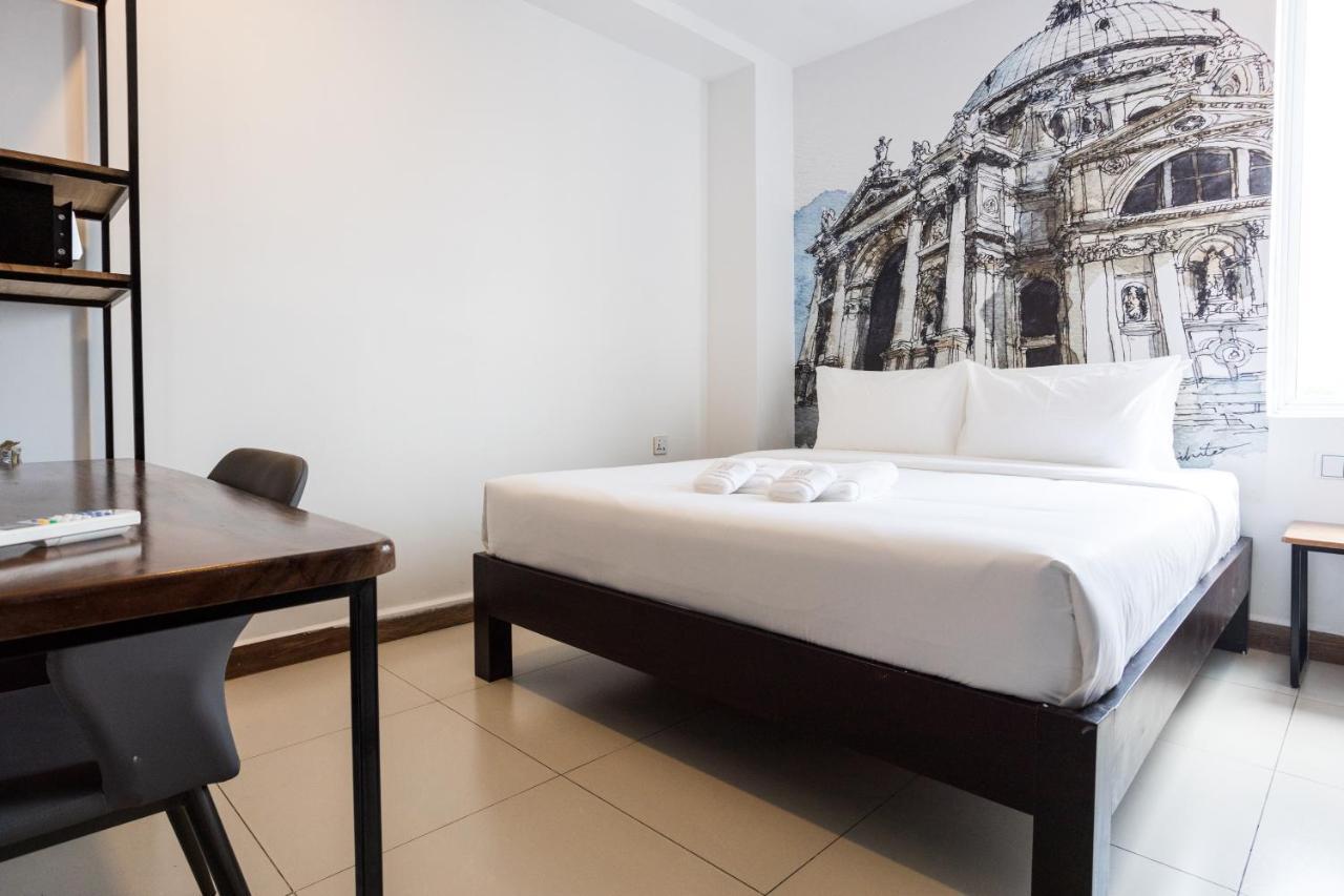 Times Hotel At Bassac Lane Phnom Pen Exterior foto