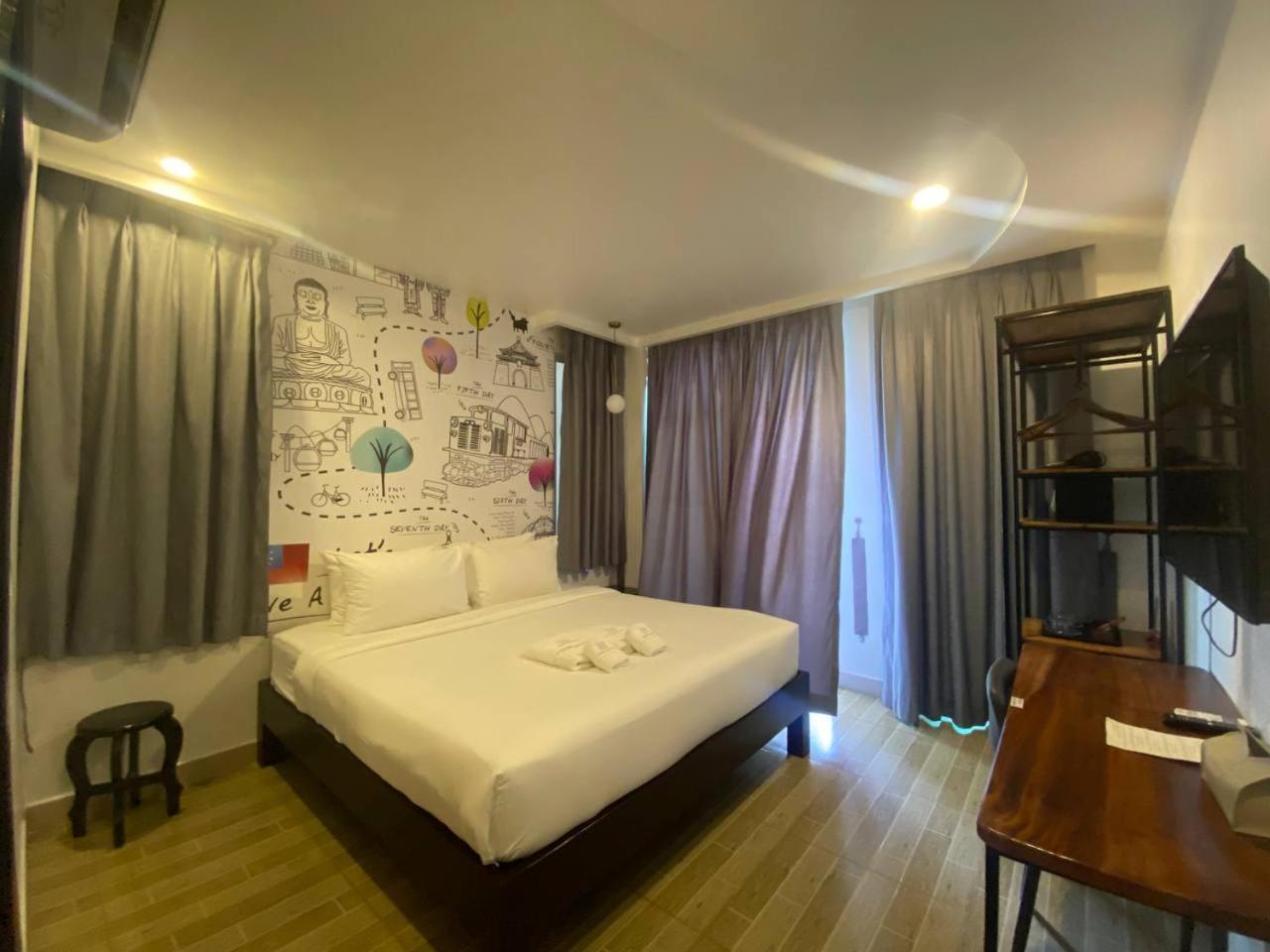 Times Hotel At Bassac Lane Phnom Pen Exterior foto